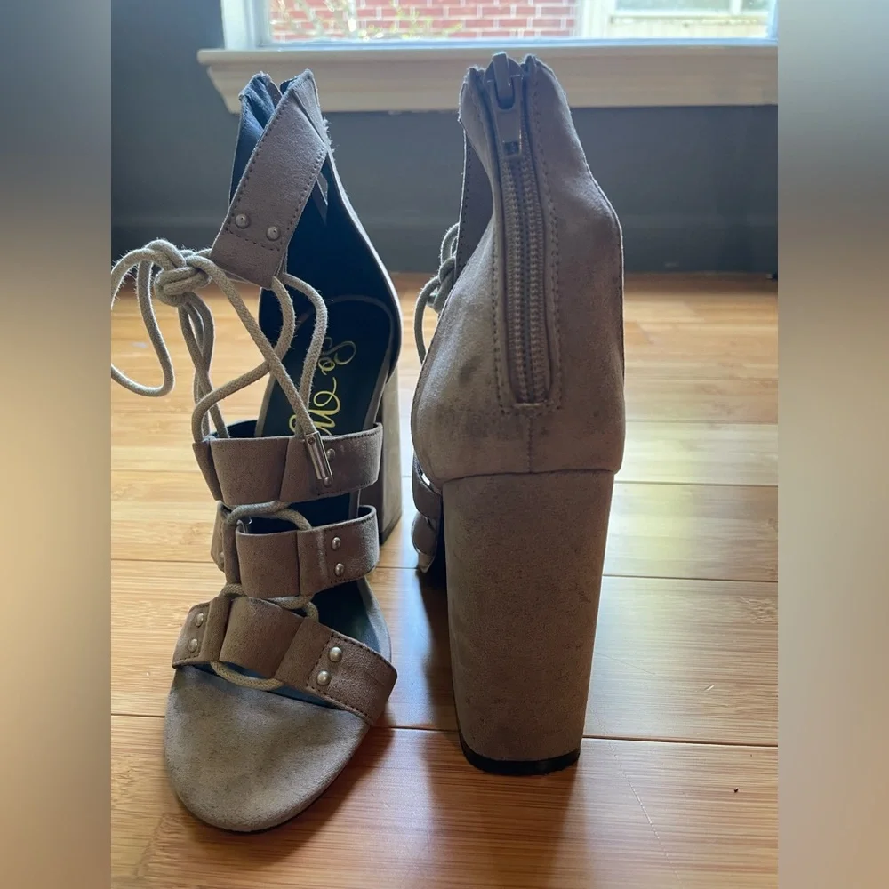 Sandals - Picture 3 of 6